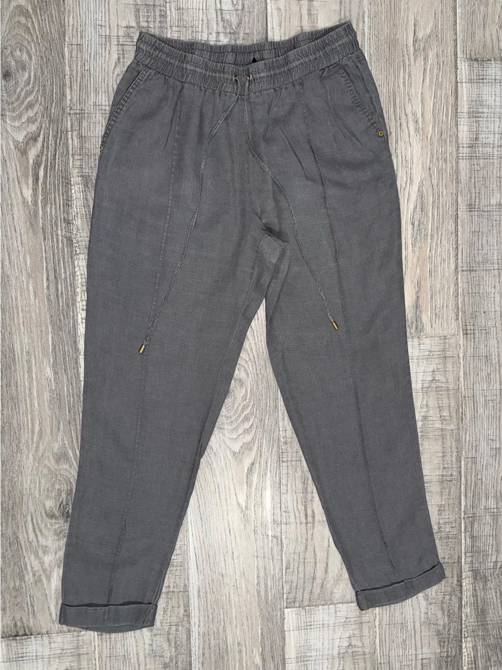 ELLEN TRACY Linen Drawstring Pants- Size Medium
Gray